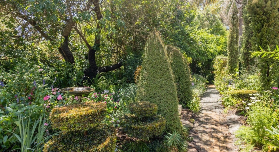 5 Bedroom Property for Sale in Caledon Western Cape